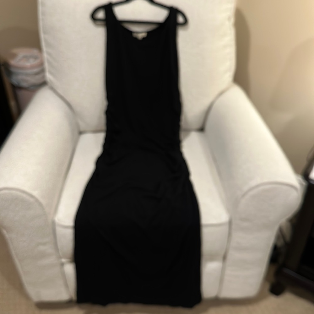 Kiki and Kai maternity maxi dress with rouched sides and side slits.